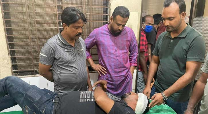 লালন মেলায় তিনশ গাঁজার দোকান, সাংবাদিককে মারধর
